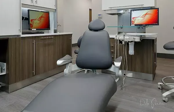 Dental chair